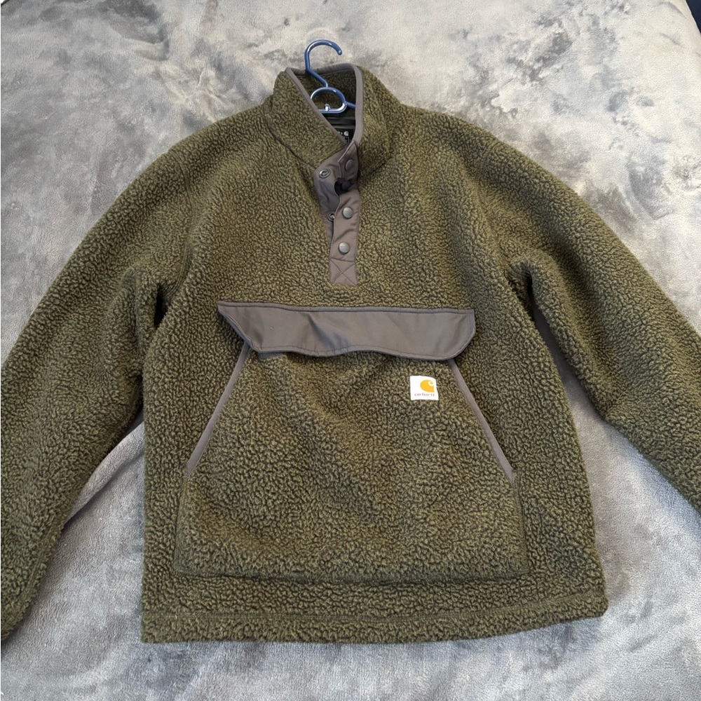 Carhartt Forest Green fleece pullover